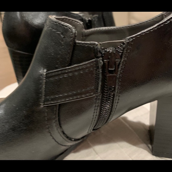 🍀NWOT AEROSOLES HEEL REST BOOTIES SZ 8.5 - Picture 5 of 8
